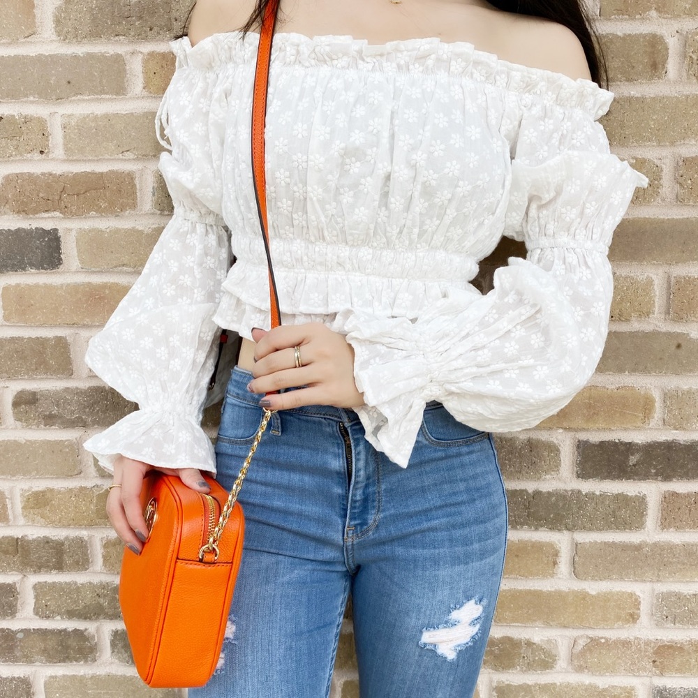 Gaby’sBags👜💕-Michael Kors Crossbody Orange - Picture 2 of 3
